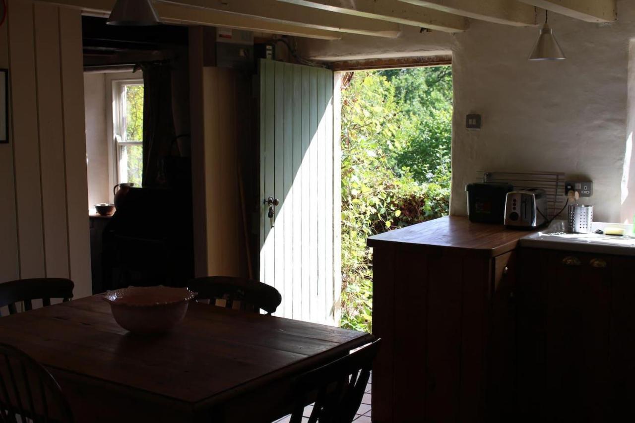 Relaxing Pet Friendly 2-Bed Cottage In Rhandirmwyn لياندوفيري المظهر الخارجي الصورة